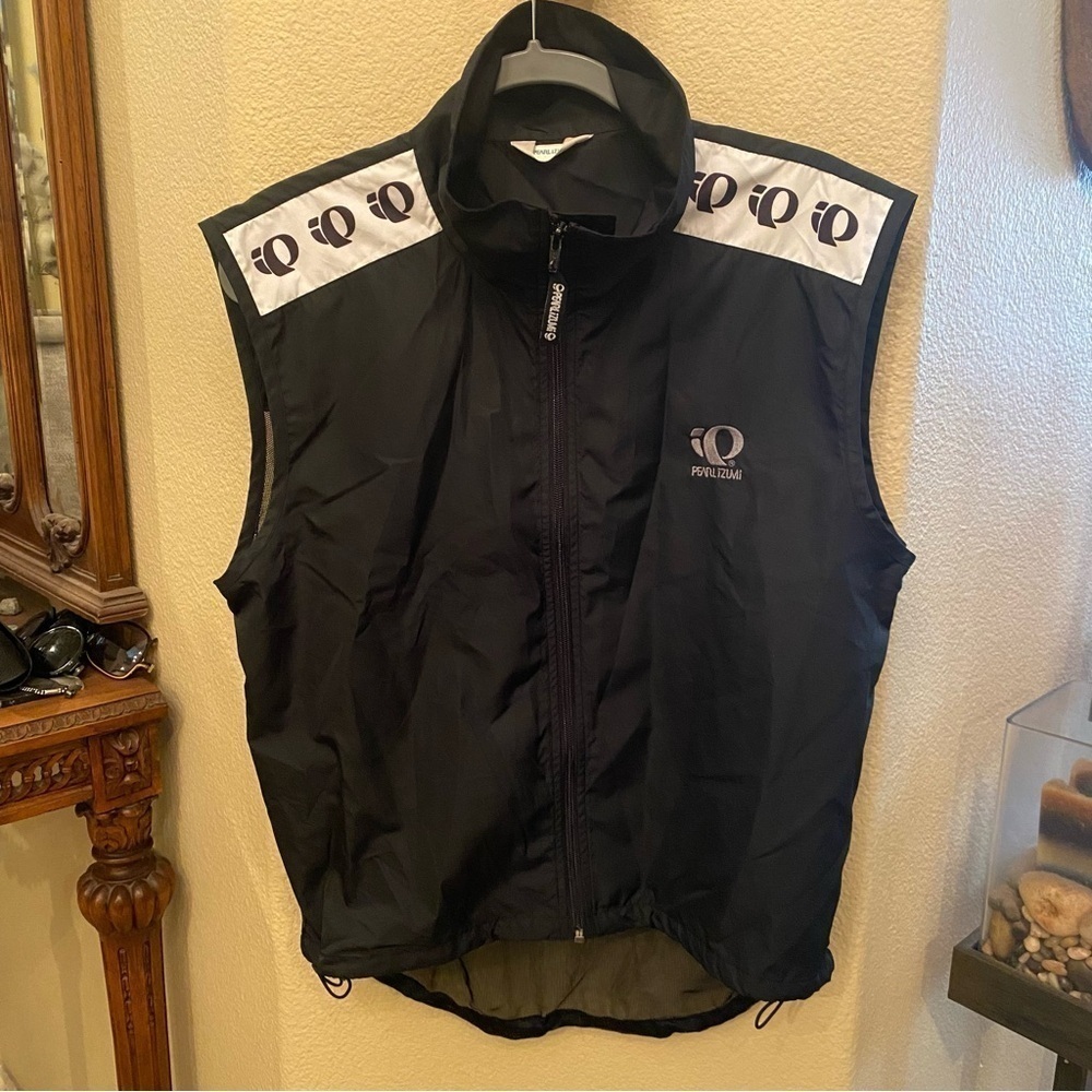 PEARL IZUMI Black Zipped Mesh Back Cycling Vest Size Medium-Unisex